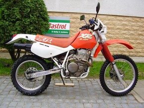 Hlava Honda xr600