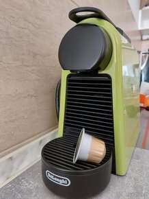 Kávovar Nespresso Delonghi Essenza Green EN85L