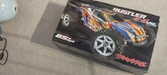 Traxxas rustler vlx 1:10