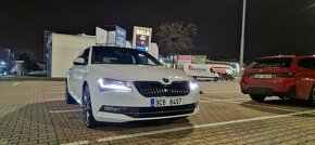 Škoda Superb 1.8 TSI manuál 2017 Laurin a Klement 78000km - 1