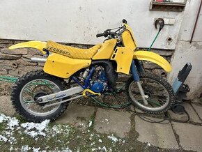 Suzuki RM 125