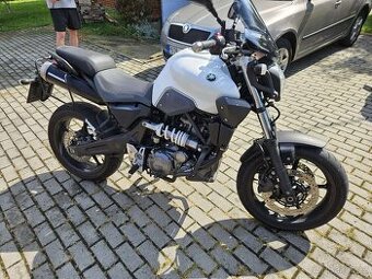 Yamaha MT - 03, 2009