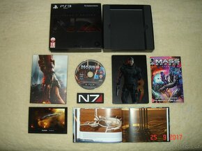 Prodám novou sběratelskou edici hry MASS EFFECT 3 , pro PS 3 - 1