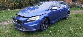 Volvo v40 R-Design - 1