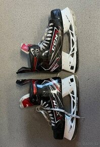 Brusle Ccm Jetspeed FT2  velikost 9 regular