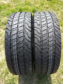 215/70 R15C 109/107 S Continental - 1