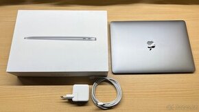 Apple MacBook Air 13,3'' M1 / 8GB / 256 GB (2020)