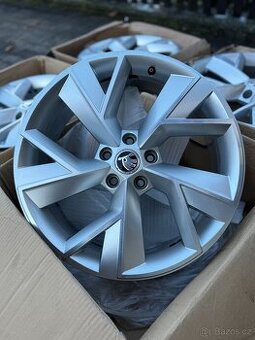 ORIGINÁL Alu Škoda Triglav R19, 5x112 - TOP, DPH - 1