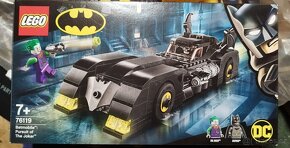 Lego Batmobile 76119 - 1