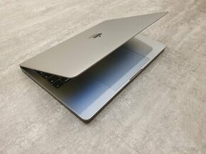 Apple MacBook Pro 13" Intel Core i5 2019