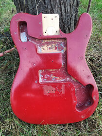 1974 tělo Fender Tele Deluxe - vintage - 1