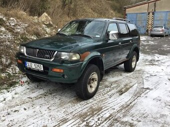 Mitsubishi Pajero sport