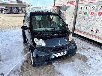 Smart fortwo 700 turbo benzin 05rv 117000km