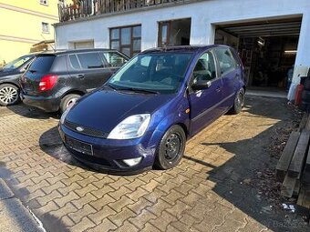 Ford Fiesta 1.6i - 1