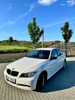 BMW E90 320i 125kw - 1