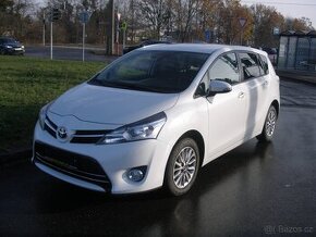 TOYOTA VERSO,1.6,97KW,BENZÍN,PARKOVACÍ KAMERA,SERVISKA