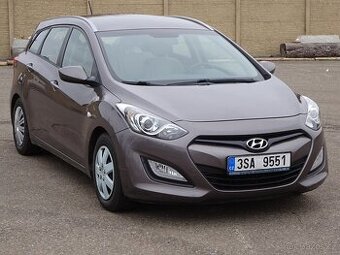 Hyundai i30 1.6i Combi r.v.2014 (88 kw) 1.Maj.serv.kníž.ČR