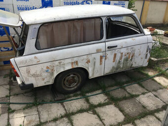 Trabant přívěs s doklady