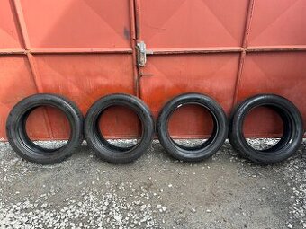 Prodám gumy 215/55/18 Michelin - 1