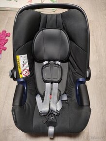 Autosedačka Britax Römer BABY-SAFE 2 i-SIZE se základnou