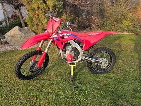 HONDA CRF 250 R 2023