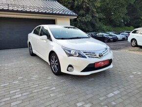 TOYOTA Avensis Limousine, 2.2 D-4D, r.v. 2015, plný servis