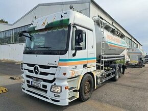 MB ACTROS 2548 L 6X2 S CISTERNOU SPITZER SILO