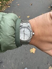 Hodinky Audemars Piguet Royal Oak Silver