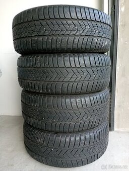 245/45 R18 100V Pirelli zimní runflat