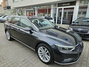 VW Passat B8 2.0TDI 140kW DSG Matrix kamera 360° ACC ERGO Qi