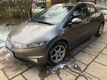 Prodám Honda CIVIC 1,4, 61 kW, 2008, 124 tis.km