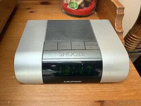 Radiobudík Grundig Sonoclock 360 - 1