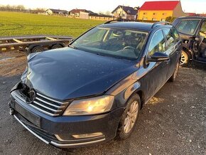 VW Passat kombi 2.0tdi 103kw manuál 2012 na ND