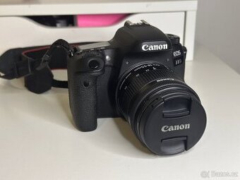 Canon EOS 77D