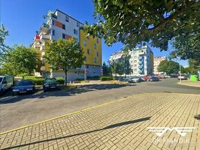 Pronájem, Garážové stání,  16m2 - Praha - Prosek, ev.č. 611