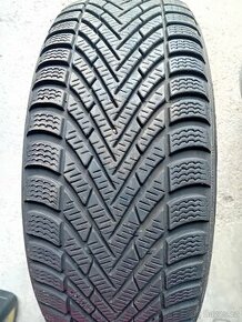 Prodám 2 ks Pneu 205/55/16 Pirelli