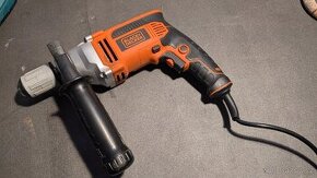 Příklepová vrtačka Black&Decker KR705