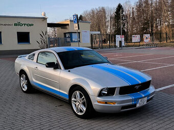 Ford Mustang 4.0 151kw, 2007