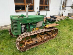 John Deere MC pásový r.v. 1951