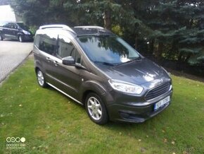 Ford Tourneo Courier - 1