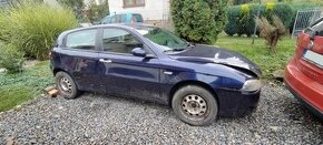 Prodám Alfa Romeo 147 na díly