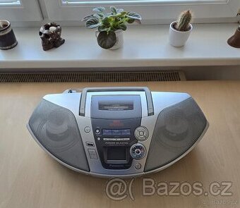 Rádio kazetový a CD přehrávač Panasonic RX-ES29