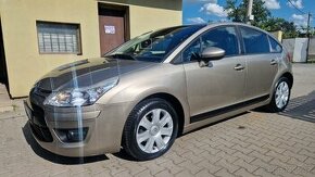 Citroën C4 1.4i 65kw, r.v. 3/2010,  69.400km - 1