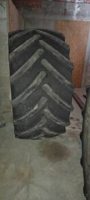 Prodám zemědělské pneu 900/60 R38 - 1