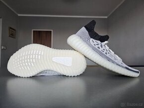 Adidas Yeezy Boost 350 CMPCT