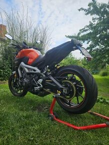 Yamaha mt09