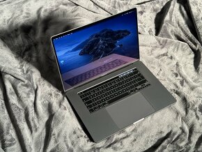 2019 MacBook Pro "16 Touch Bar