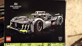 LEGO® Technic 42156 PEUGEOT 9X8 24H Le Mans Hybrid Hypercar