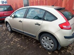 Citroen C4 dveře blatník světlo