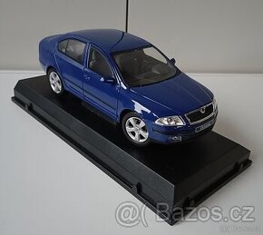 Škoda Octavia modrá 1:24 Abrex